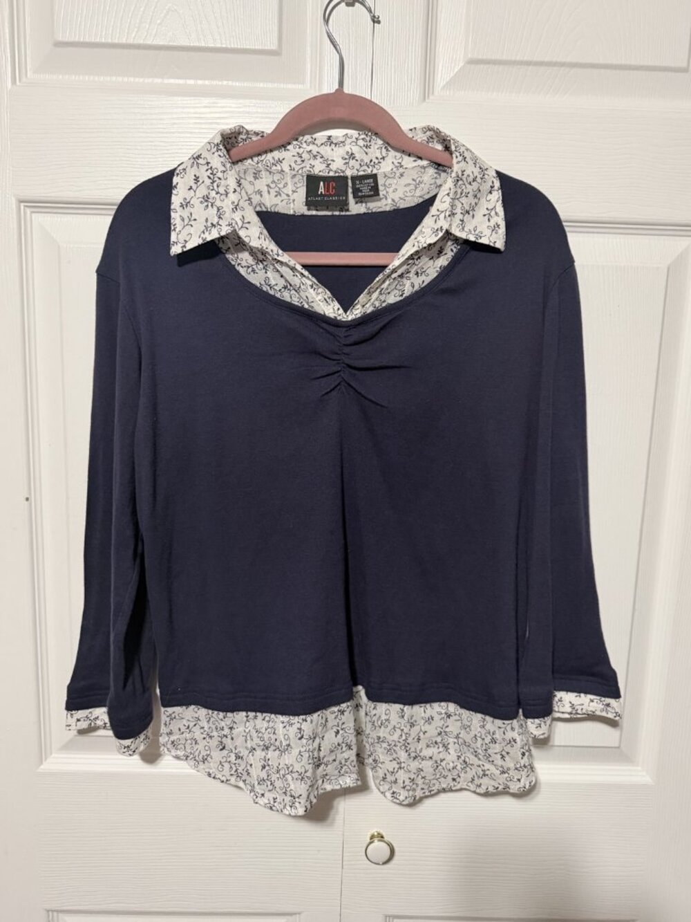 ALC Atlast Classics Navy Knit Top, Size XL
